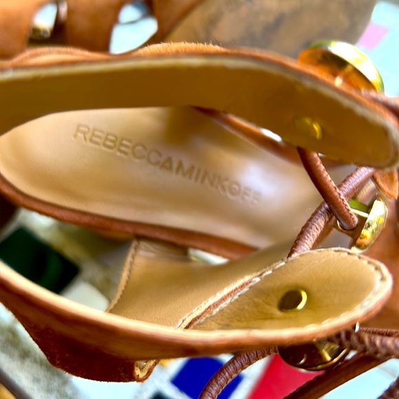 Rebecca Minkoff suede lace up open toe chunky wood column heels - Picture 5 of 7